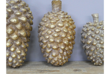 Load image into Gallery viewer, Set Of Three Pinecones
