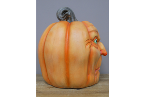 Grumpy pumpkin