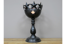 Load image into Gallery viewer, Star Candle Holder