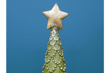 Load image into Gallery viewer, Vintage style Christmas Tree
