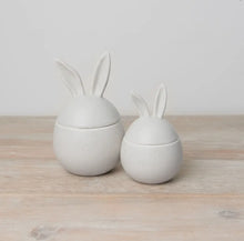 Load image into Gallery viewer, Speckled Bunny Pot