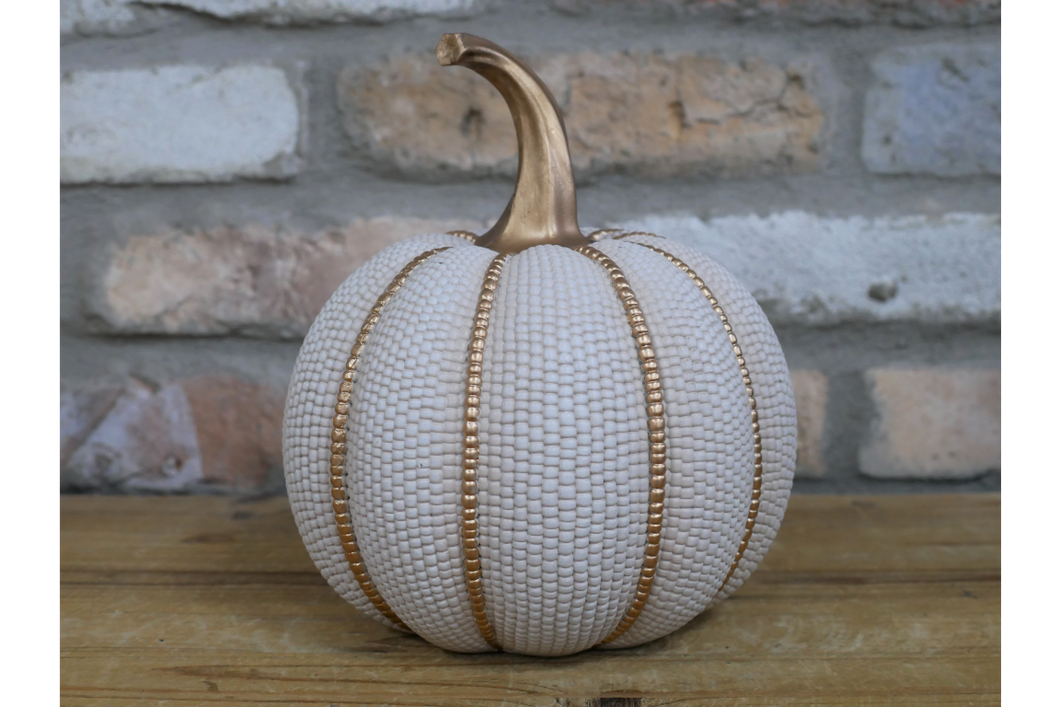 Dimpled pumpkin