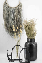 Load image into Gallery viewer, dried sea lavender/statice