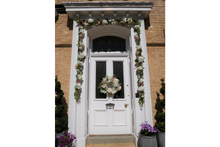 Load image into Gallery viewer, Floral garland