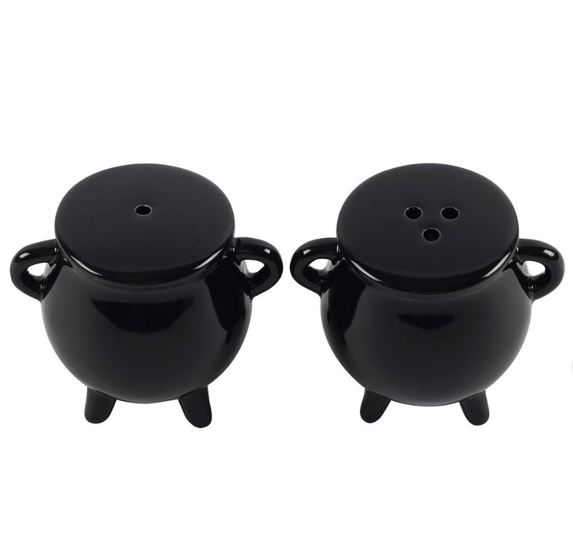 CAULDRON CRUET SET