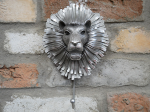 Lion Hook-Silver