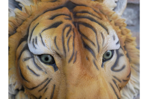 Tiger Head Wall Decoration - Large